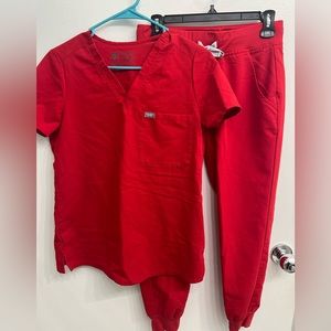 Red Figs XS/XSP Joggers & Catarina Top
